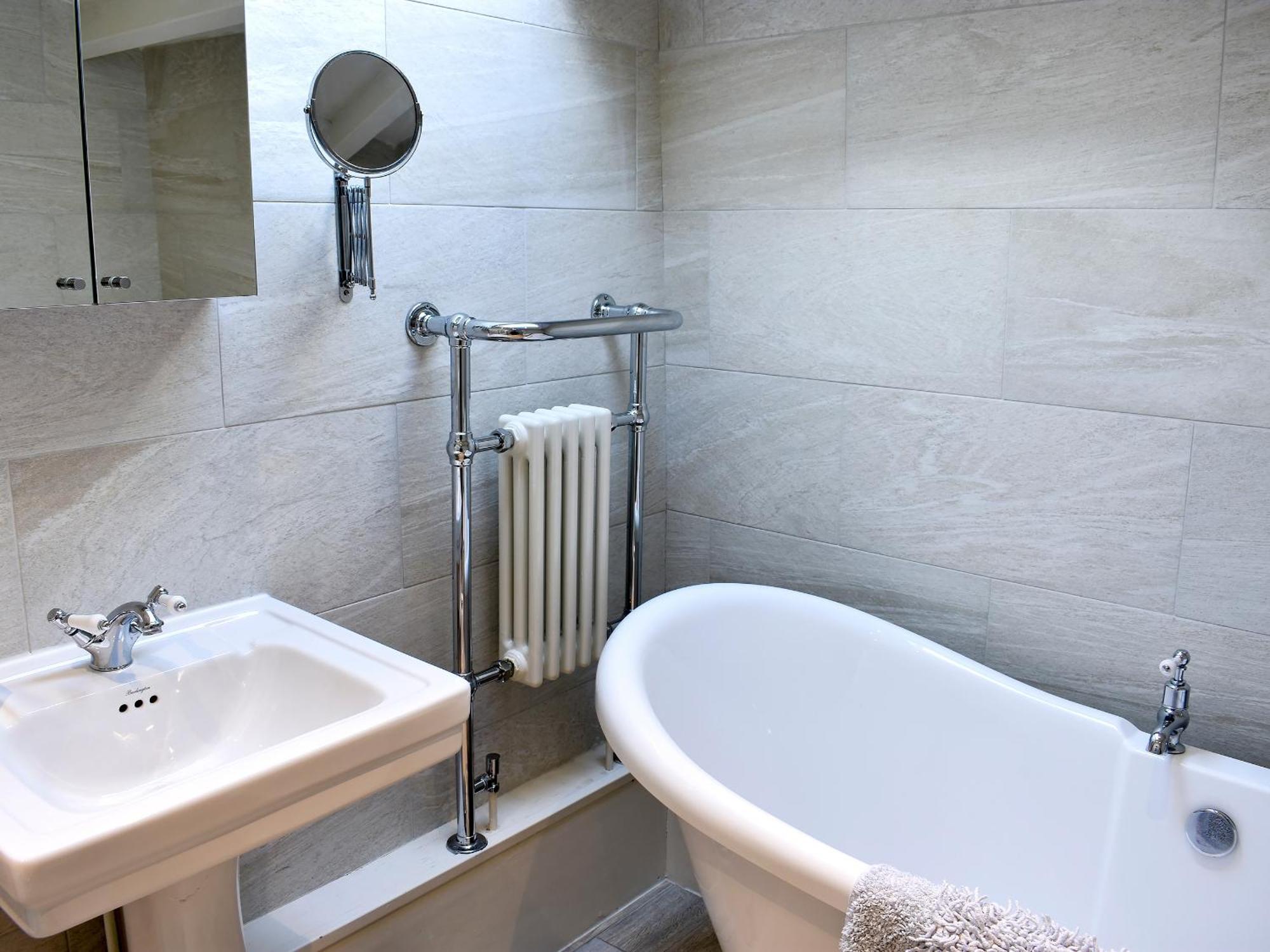 Ivy Cottage Лейбърн Екстериор снимка